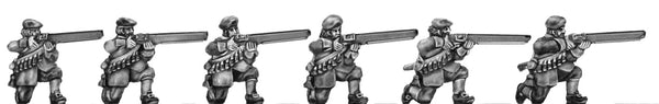 (300ECW211) NEW Shotte, kneeling firing