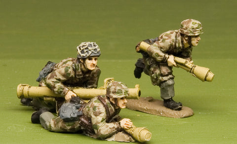 (ING53) Fallschirmjager panzerfausts & panzerschreck (3 figures)