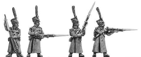 (AB-R32) NEW Grenadier in greatcoat firing & loading